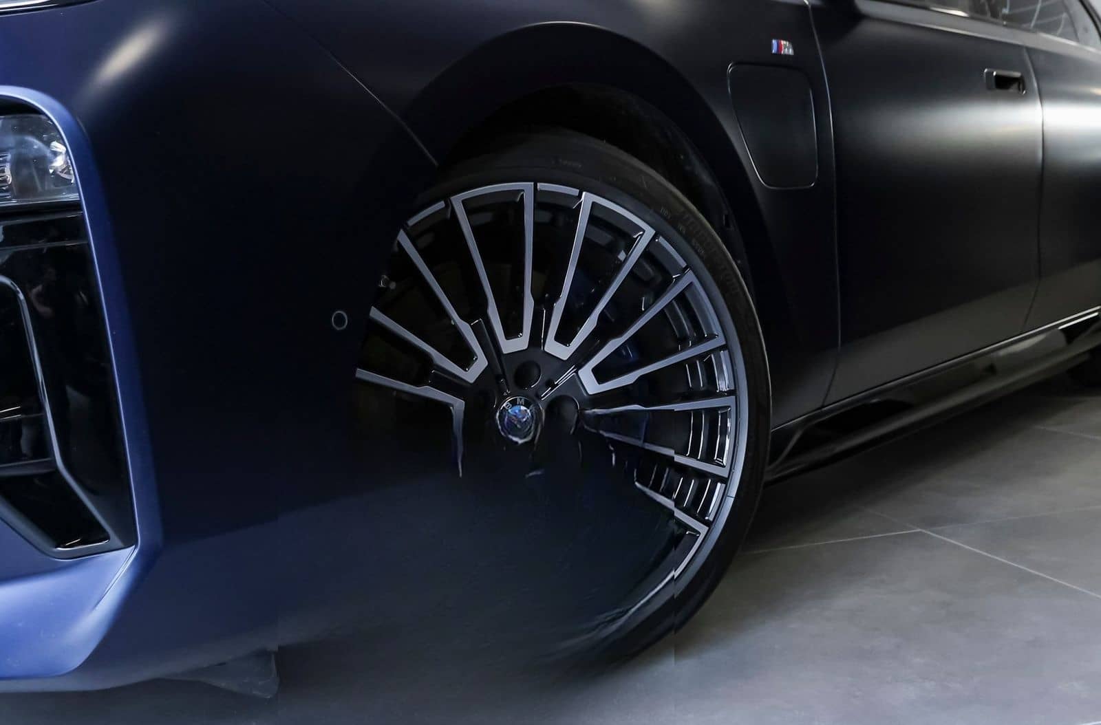 BMW 750e xDrive M Paket Pro foto 6