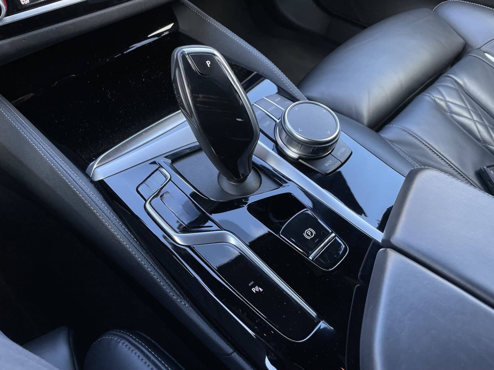 BMW 540d xDrive A Touring M-Sport Navi|HUD|MFL|PDC|L foto 16