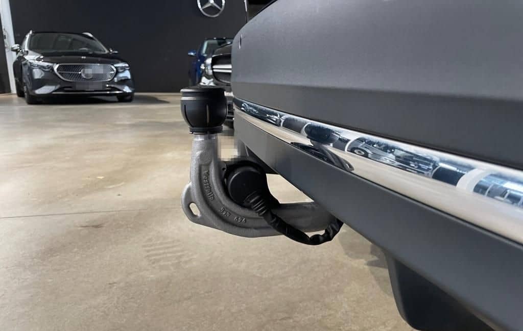 Mercedes-Benz GLA 180 AMG AHK Pano LED KeyLess SHZ Sport Navi foto 15