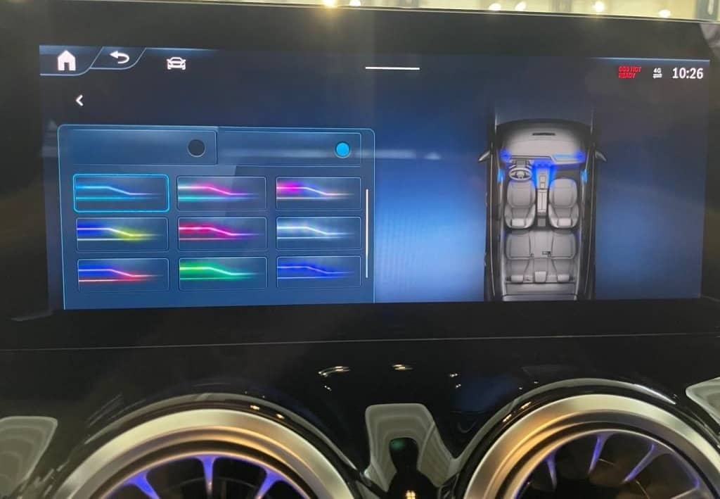 Mercedes-Benz GLA 180 AMG AHK Pano LED KeyLess SHZ Sport Navi foto 18