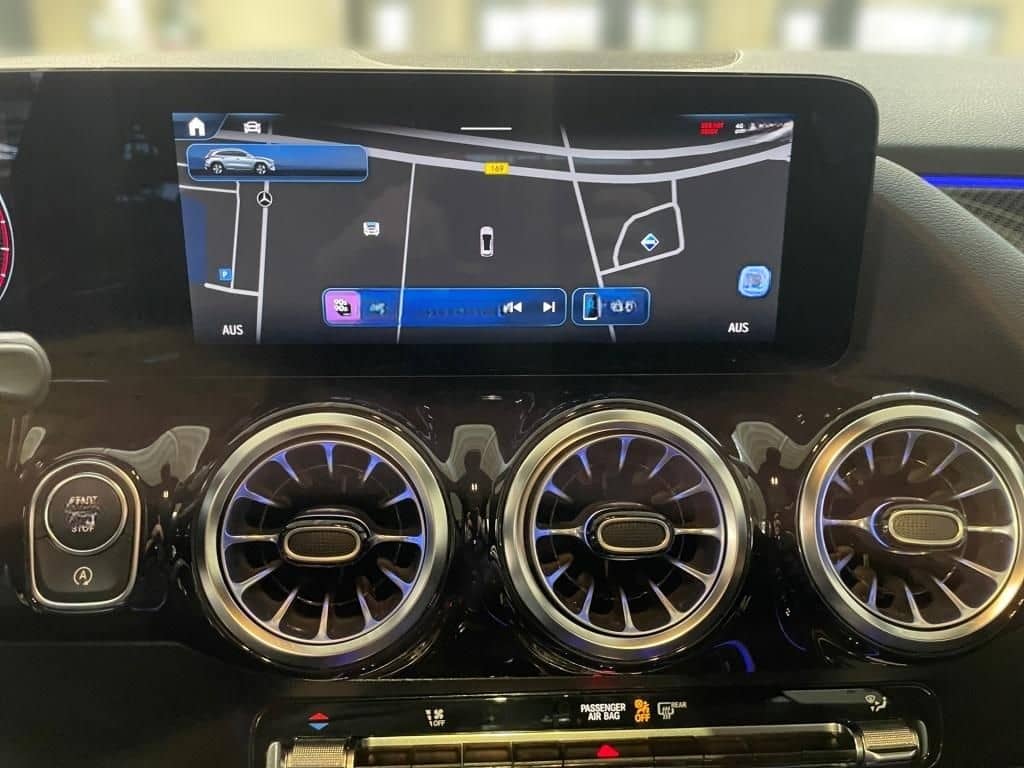 Mercedes-Benz GLA 180 AMG AHK Pano LED KeyLess SHZ Sport Navi foto 9