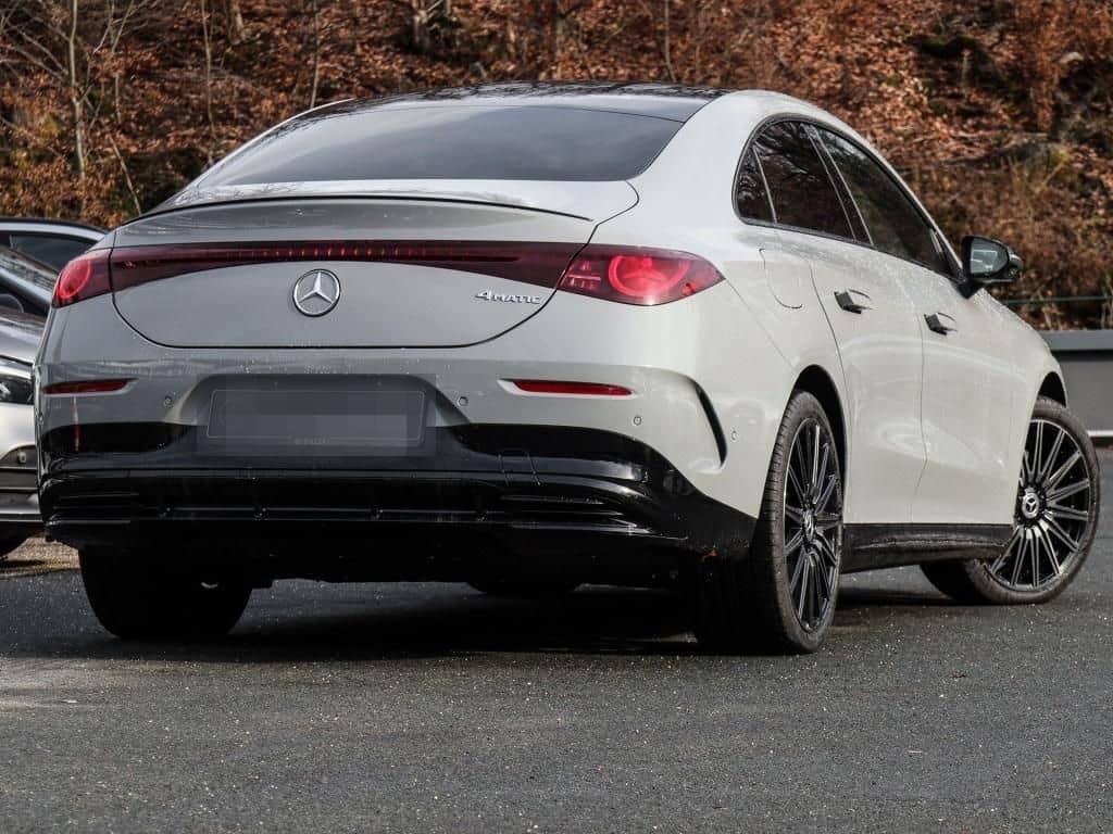 Mercedes-Benz CLA 350 4MATIC mit EQ Technologie AMG-Sport+Burm foto 2