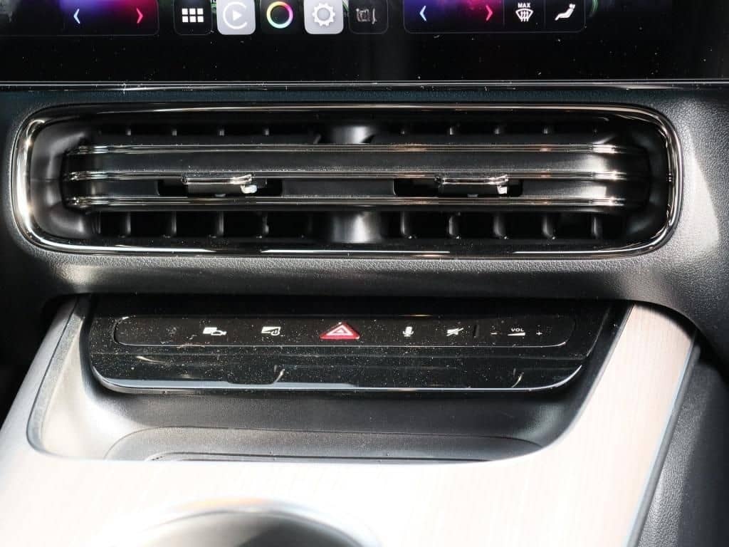 Mercedes-Benz CLA 350 4MATIC mit EQ Technologie AMG-Sport+Burm foto 8