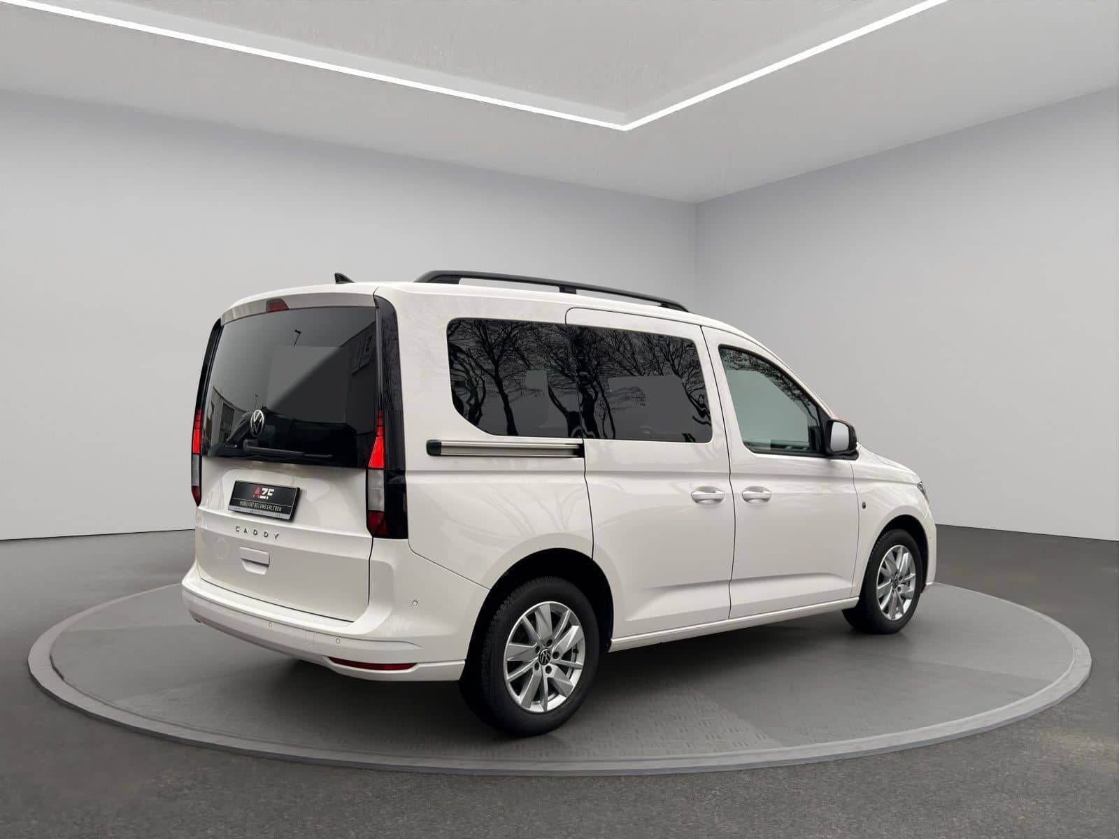 Volkswagen Caddy 1.5 TSI Life NAVI+REGENSENSOR+SITZHZG. foto 4