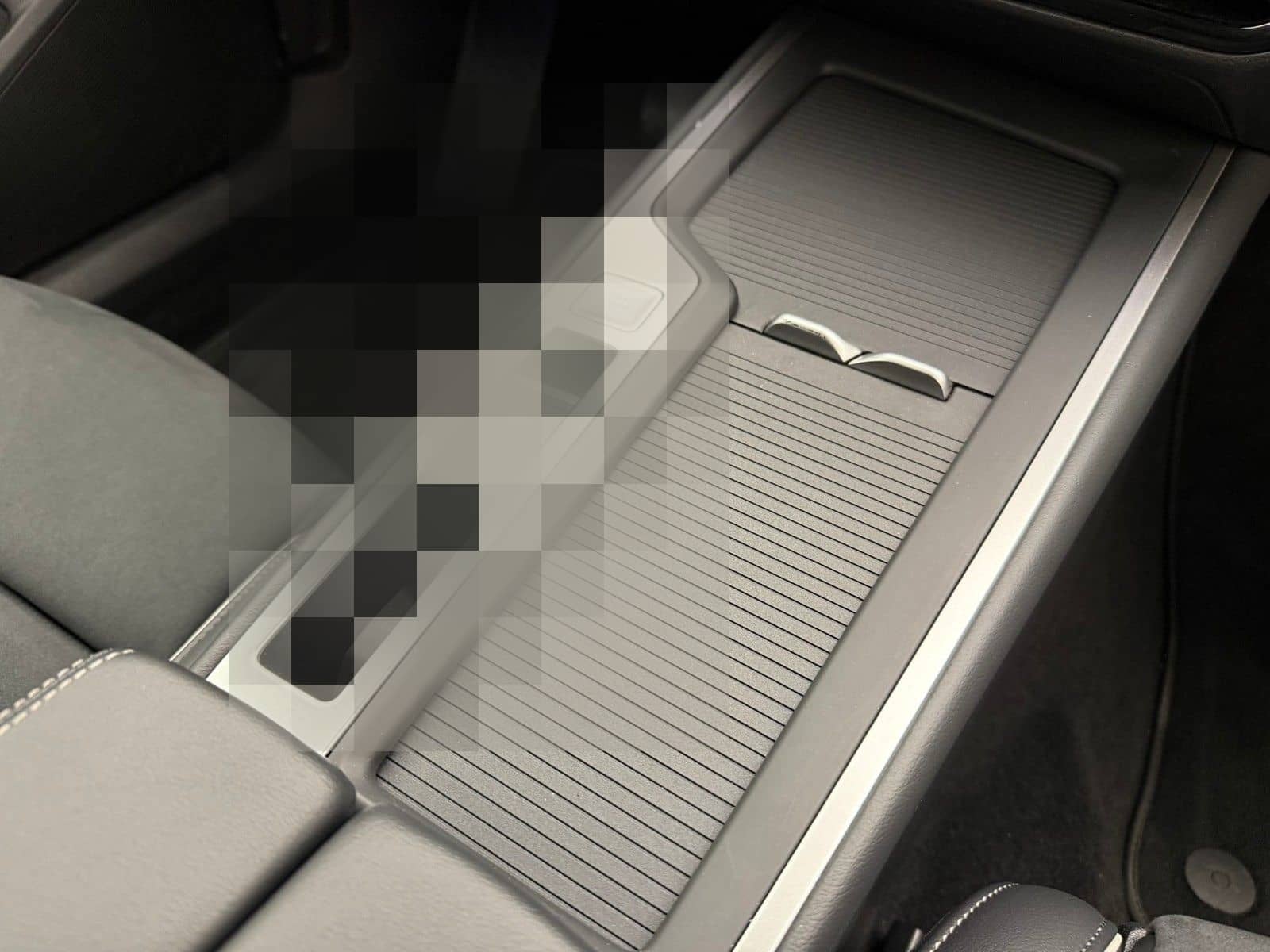 Volkswagen Passat Variant PA 1.5 eHybrid Business HeadAHK foto 5