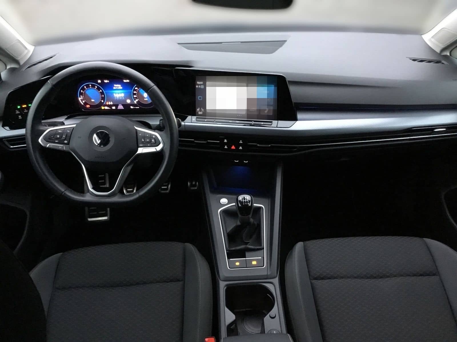 Volkswagen Golf VIII 1.5 TSI ACTIVE +LED +ACC +RKAM +VIRTUA foto 10