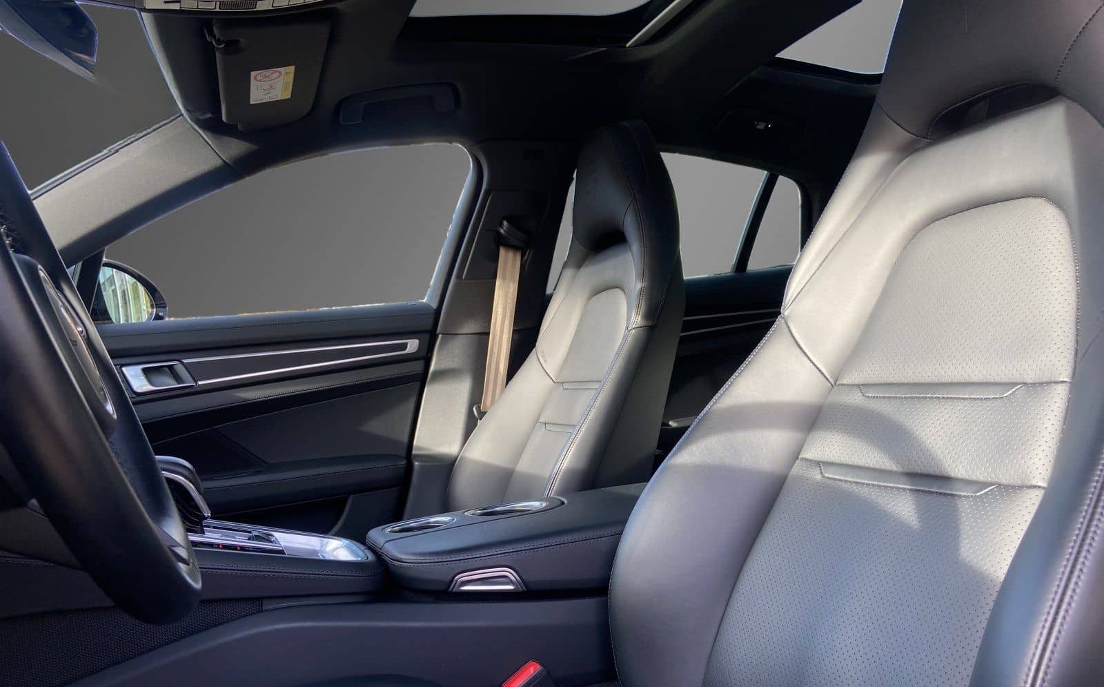 Porsche Panamera 4 Platinum Edition Chrono Pano ACC SAG  foto 13