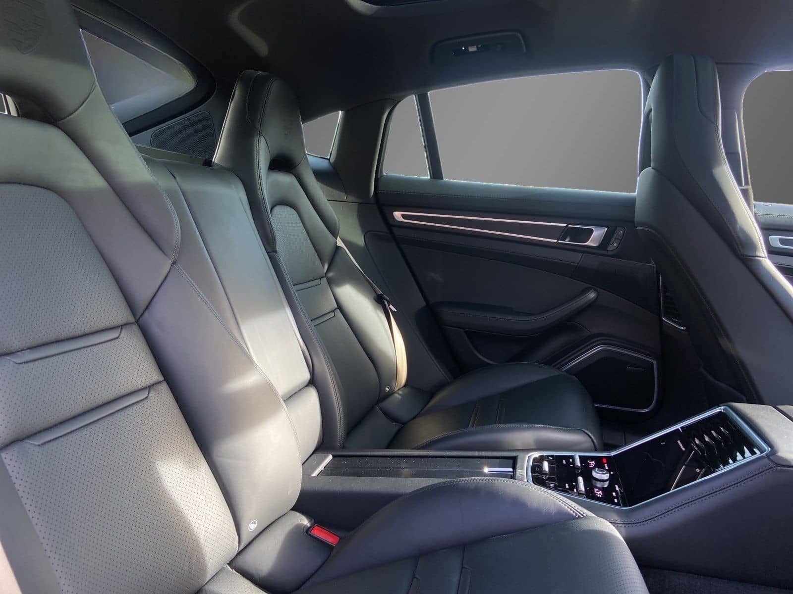 Porsche Panamera 4 Platinum Edition Chrono Pano ACC SAG  foto 15
