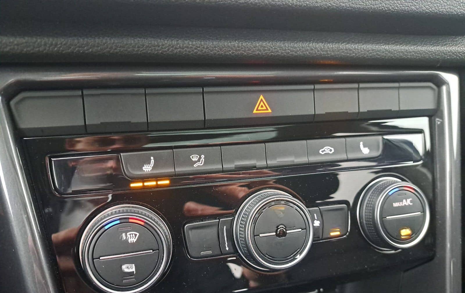 Volkswagen T-Roc 1.5 TSI ACT IQ.DRIVE OPF foto 13