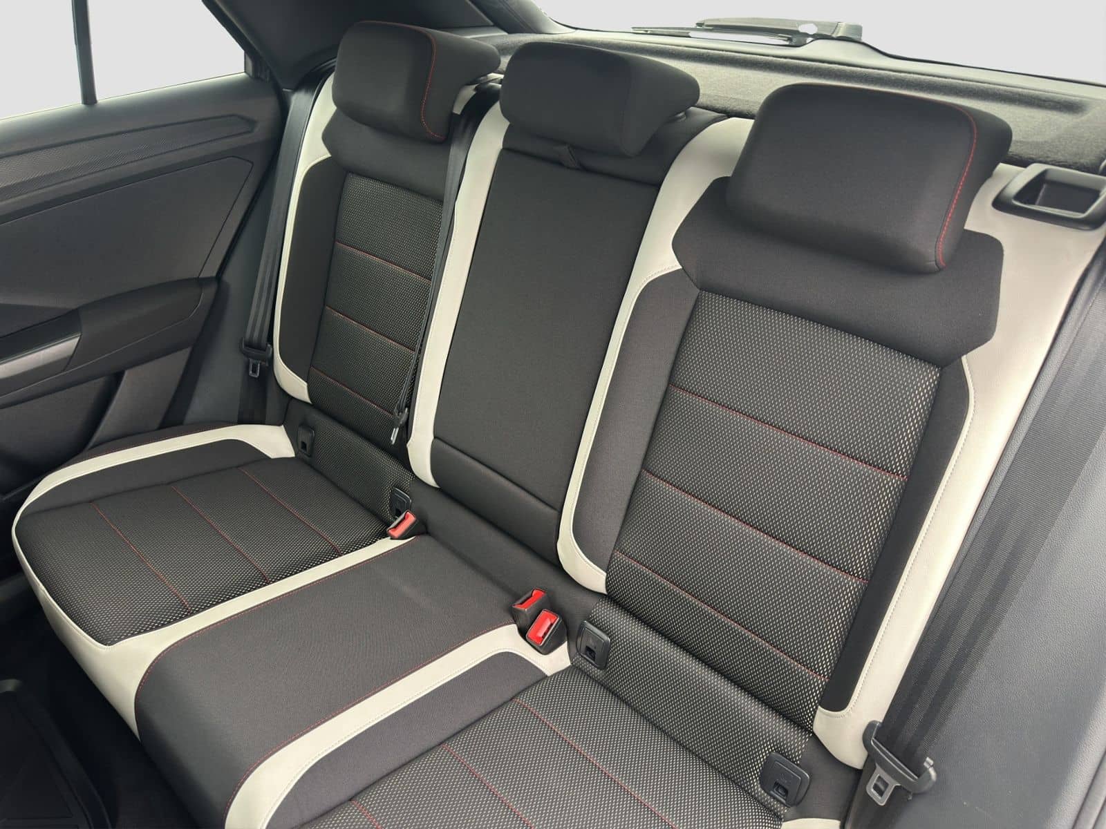 Volkswagen T-Roc 2.0TSI*SPORT*4M*STANDH*AHK*NAV*LED*ACC*L&S foto 17