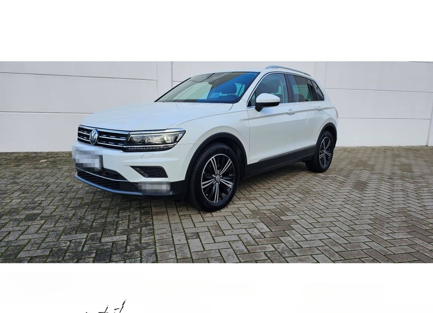 Volkswagen Tiguan Highline BMT TDI 2.0 Pano AHK ab. Navi AC foto 1