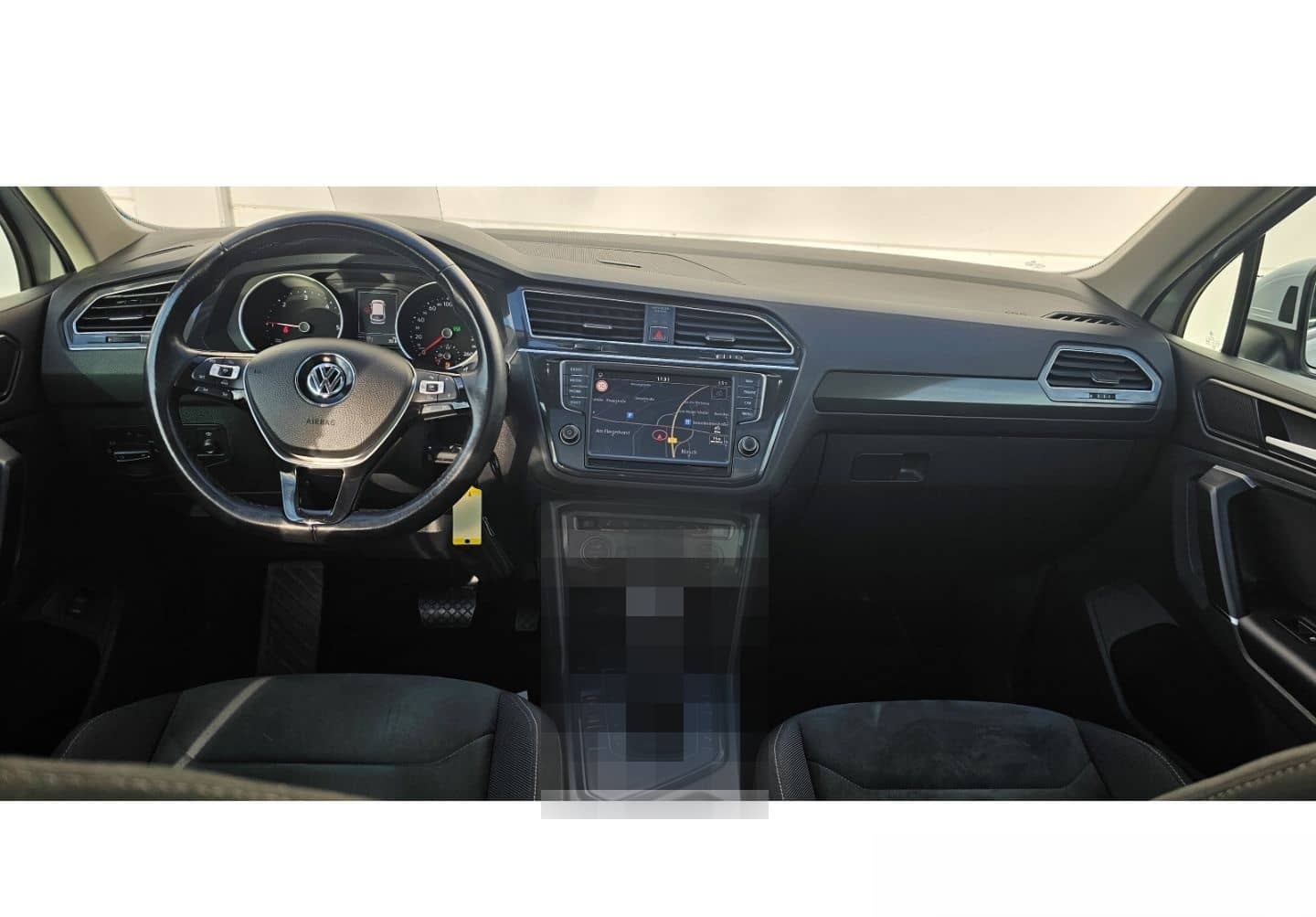 Volkswagen Tiguan Highline BMT TDI 2.0 Pano AHK ab. Navi AC foto 13