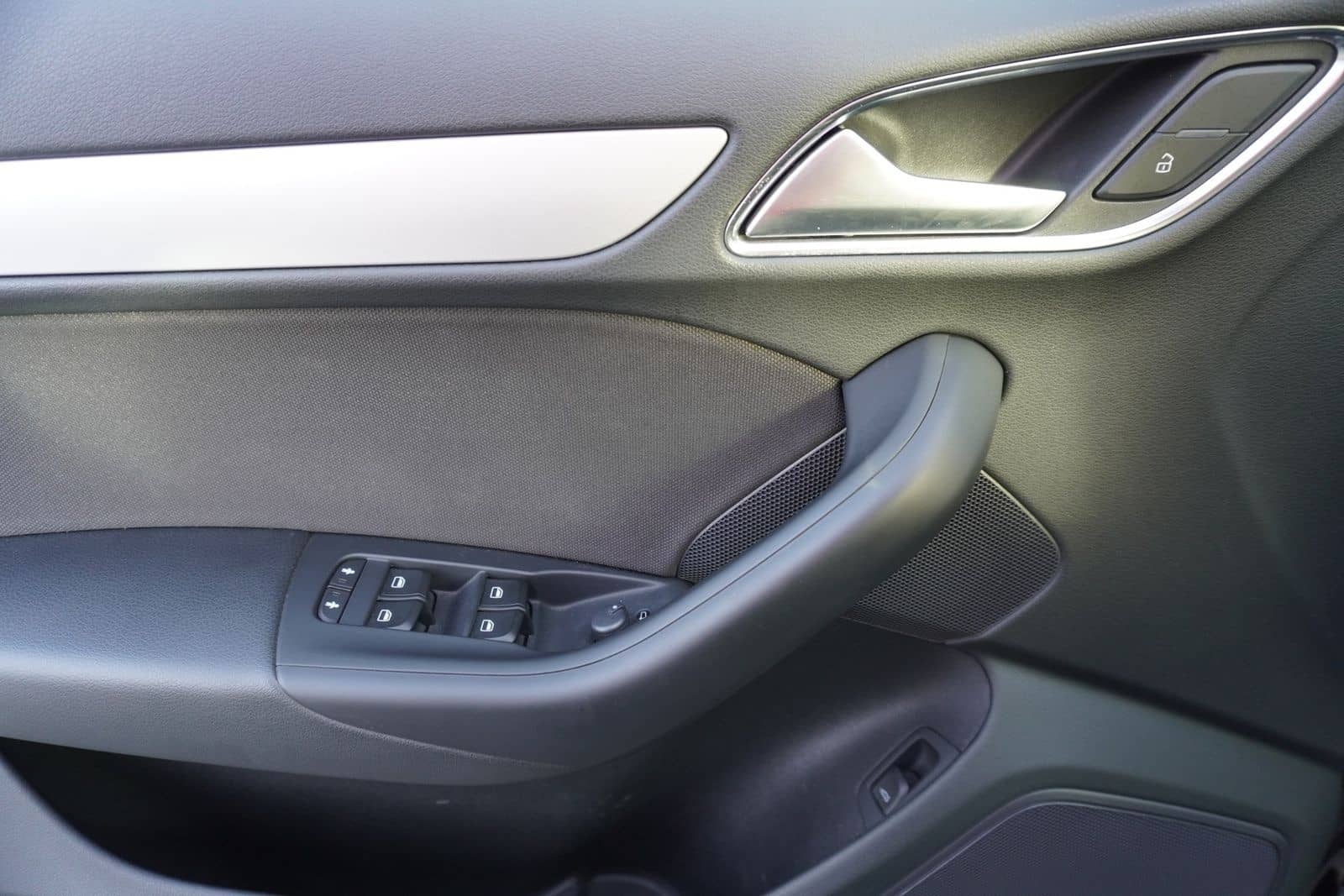 Audi Q3 1.4 TSI S-Tronic LED Navi Tempomat PDC foto 19