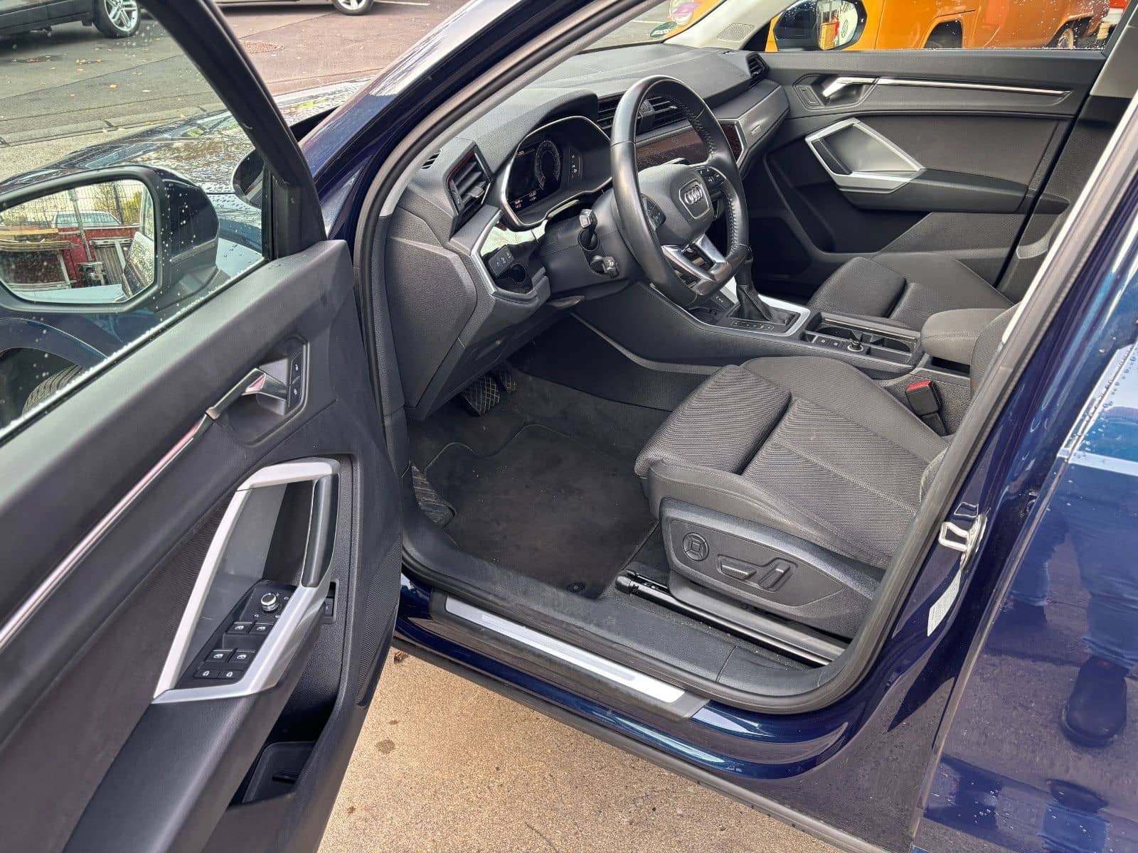 Audi Q3 35 TFSI S tronic foto 8