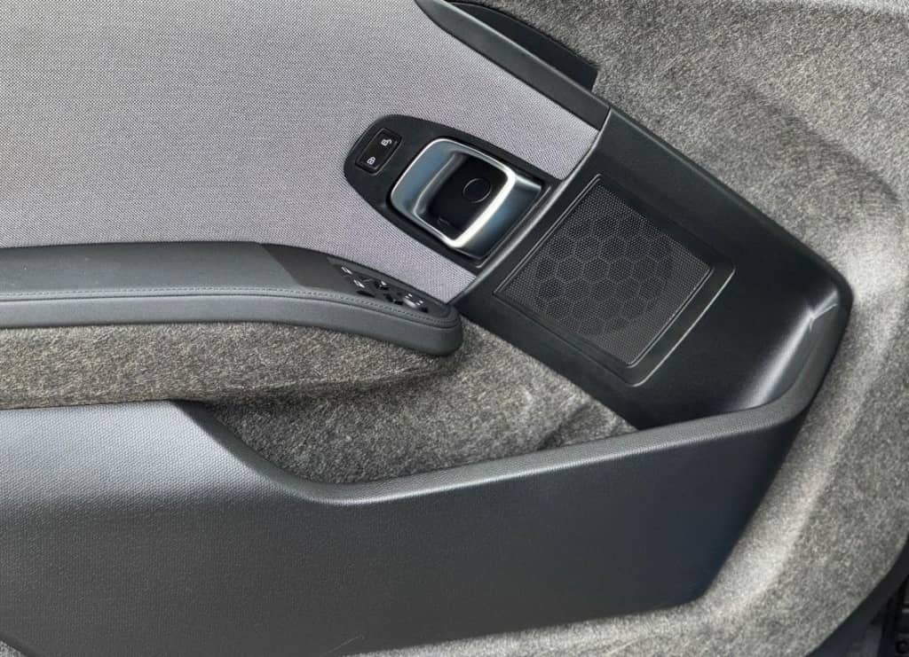 BMW i3 s Temp+PDC+Klimaautom+LED DW 0,25% foto 13