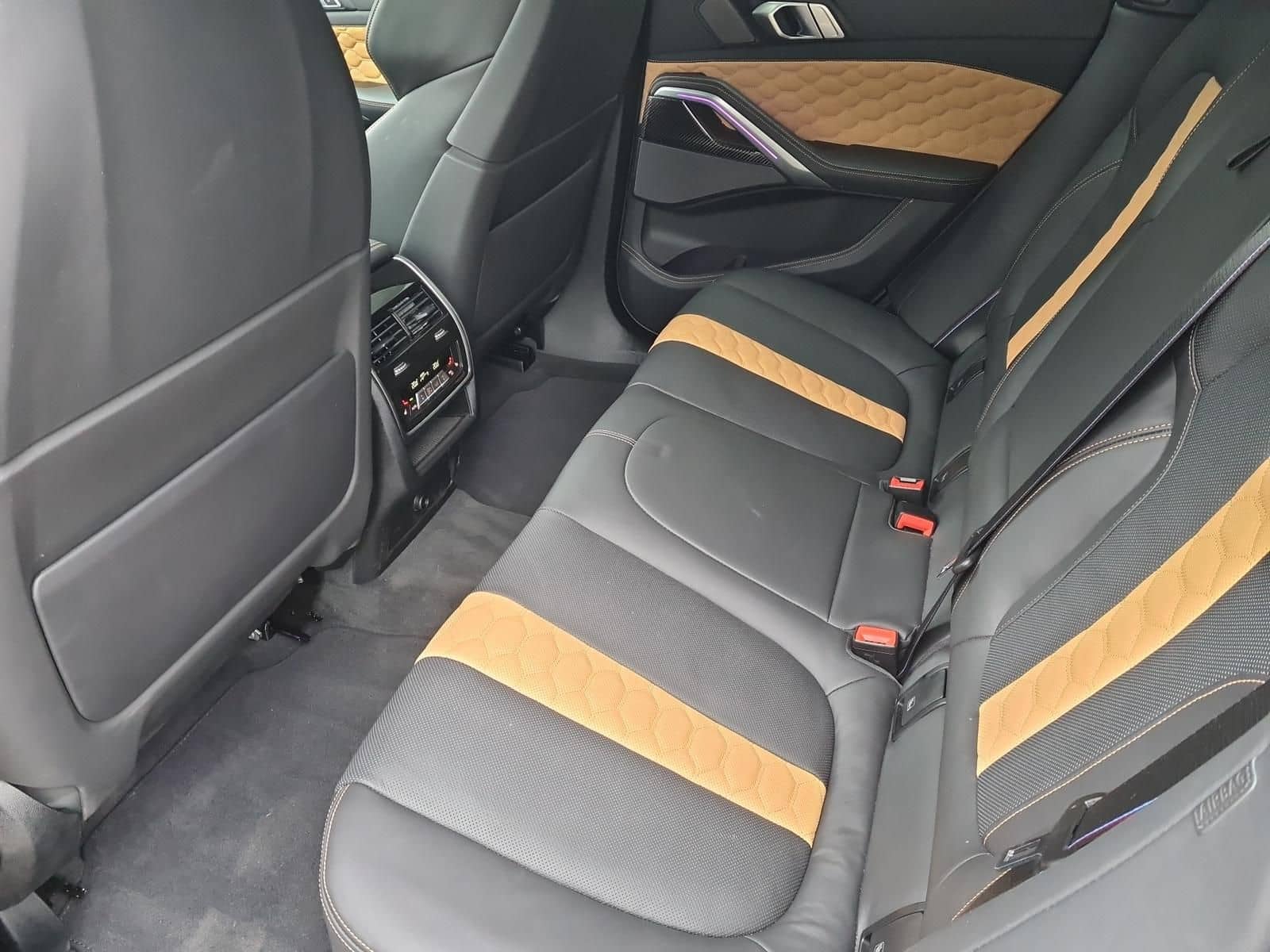 BMW X6 M Competition Laser SoftClose M-Driver Park+ foto 9