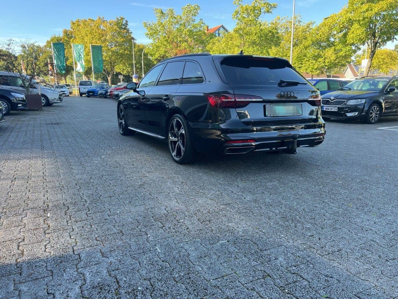 Audi A4 Avant 40 TFSI S line +AHK+Matrix+RFK Klima foto 3