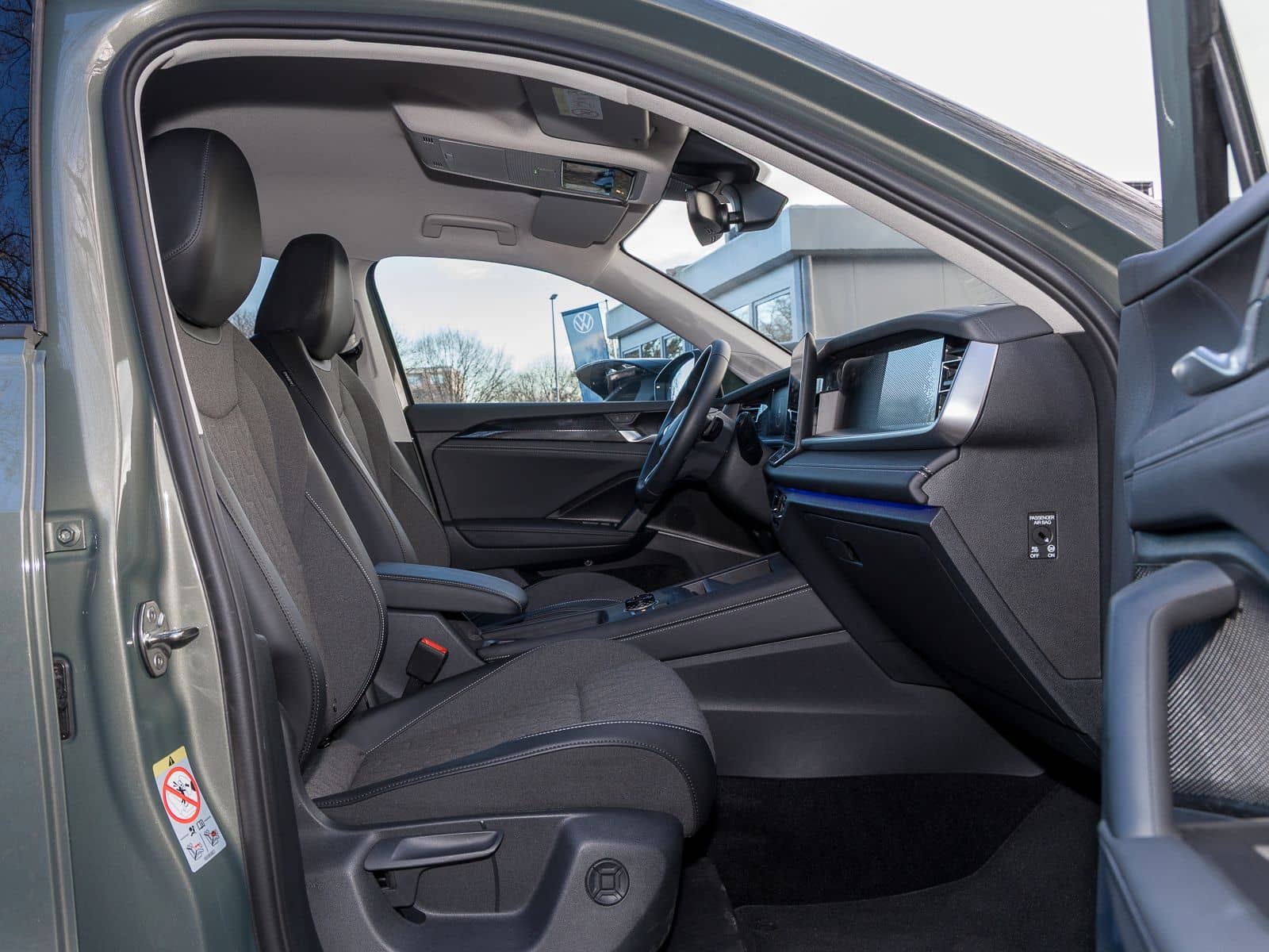 Volkswagen Tayron 1.5 eTSI DSG Life NAVI AHK REARVIEW LED P foto 3