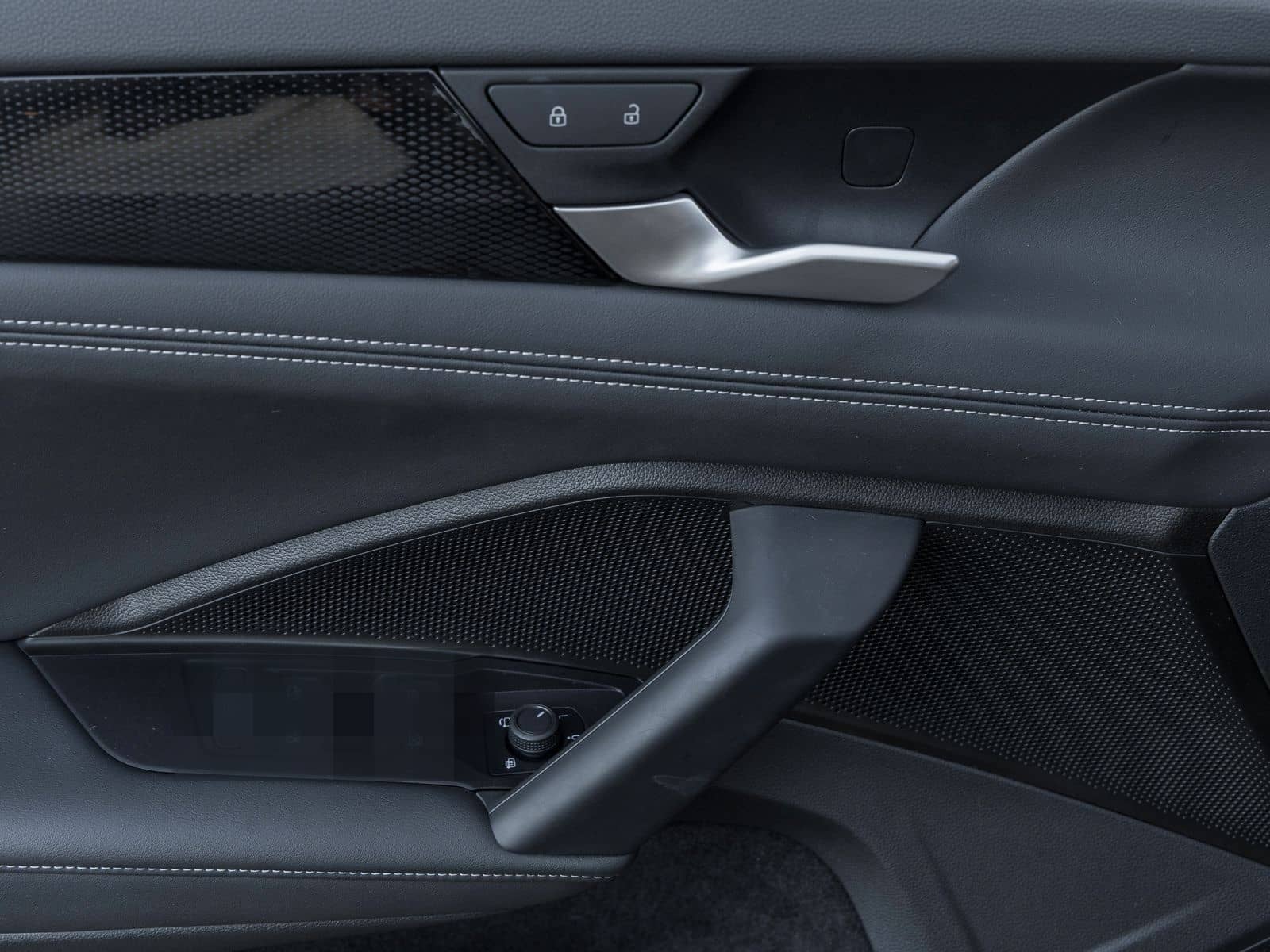 Volkswagen Tayron 1.5 eTSI DSG Life NAVI AHK REARVIEW LED P foto 9