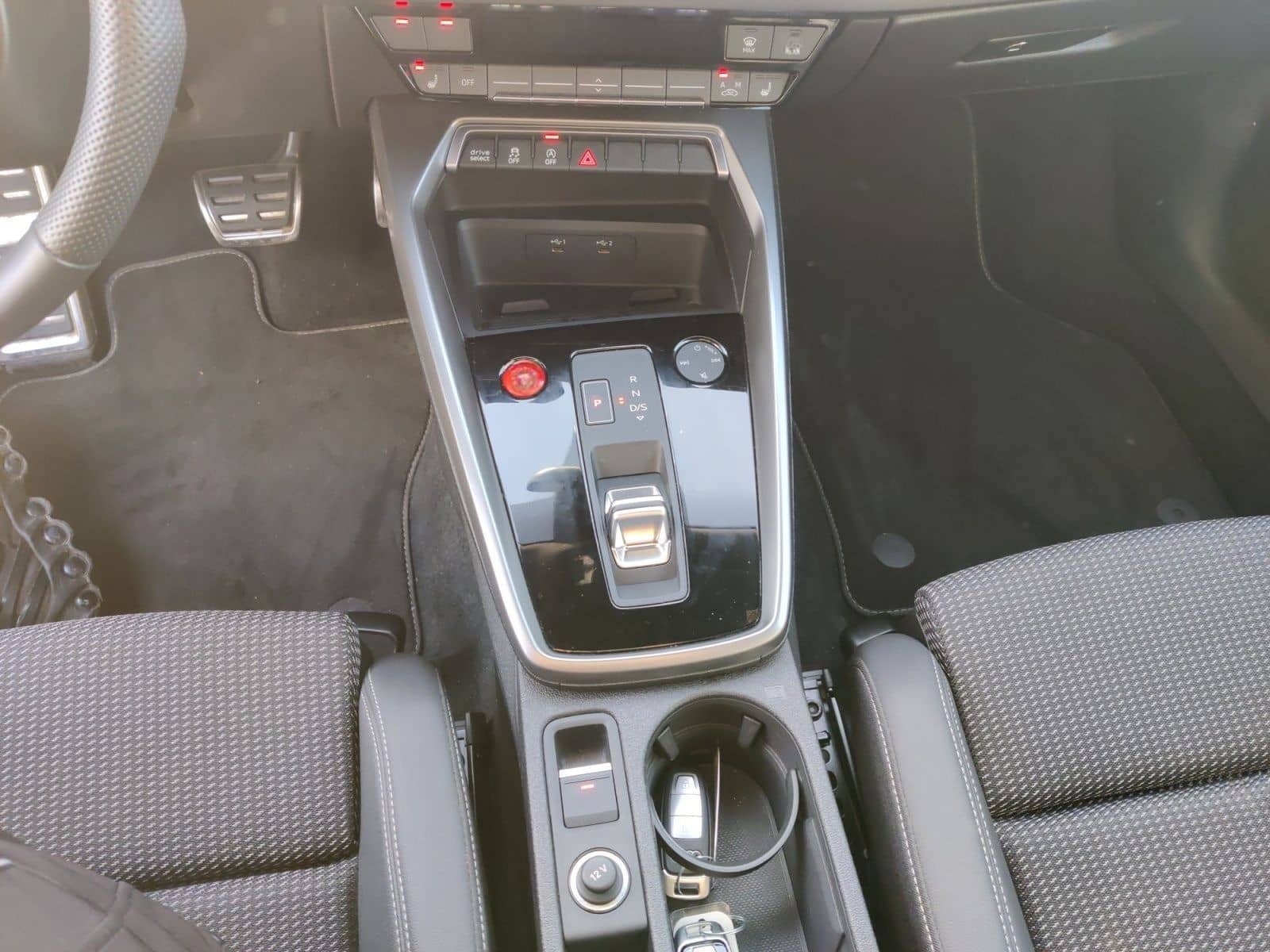 Audi S3 Sportback 2.0 TFSI q. S-Tronic, LED, ACC, RFK foto 11