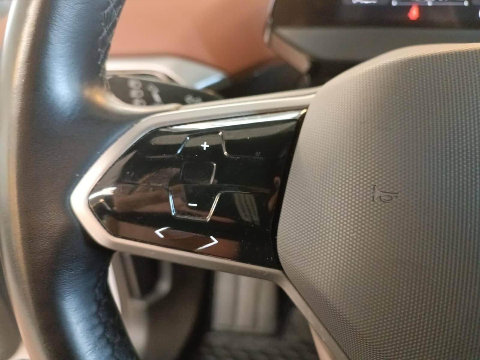 Volkswagen ID.4 Pro Performance *PANO*MATRIX*ACC*NAV*R-CAM* foto 12