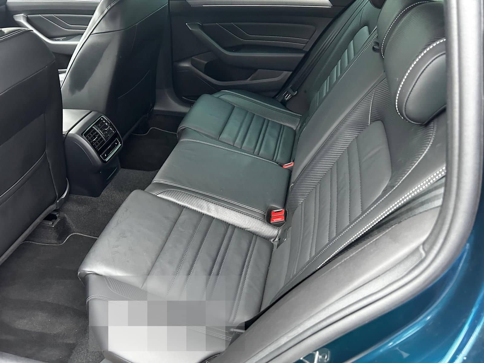 Volkswagen Passat Variant CB 1.5 TSI DSG Elegance foto 12