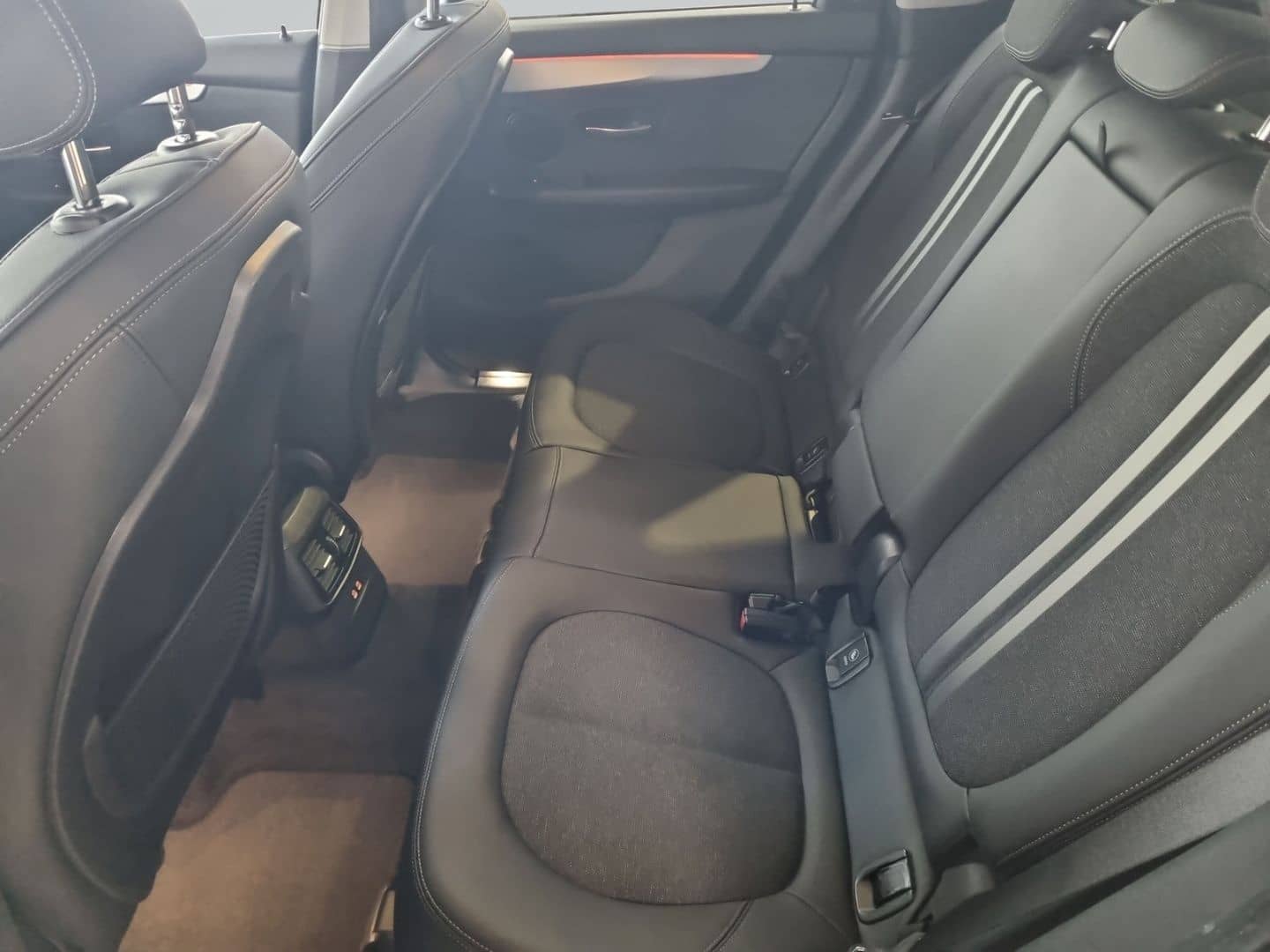 BMW 220 Active Tourer d Sport Line+AHK+LED+KAMERA+DA foto 12