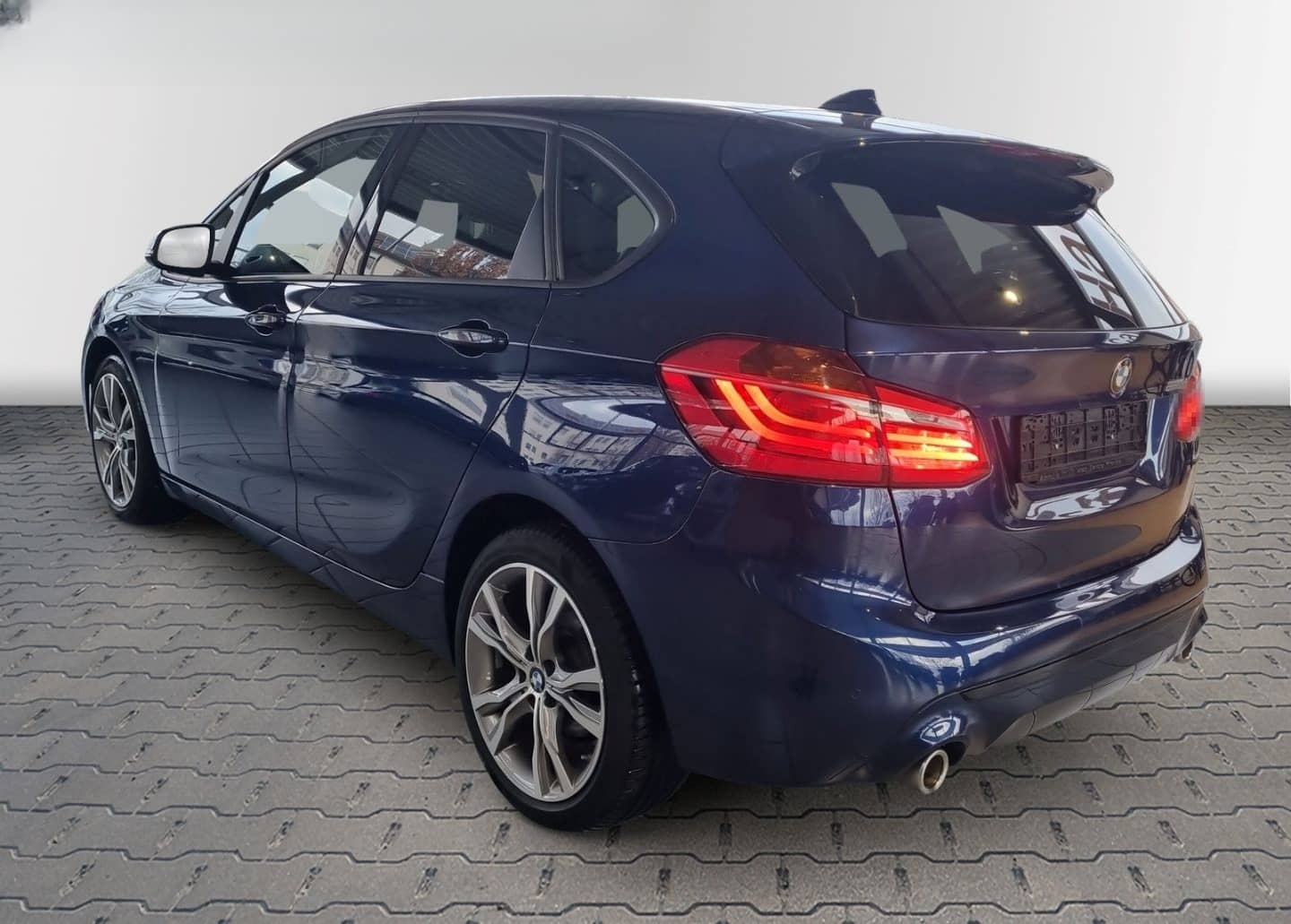 BMW 220 Active Tourer d Sport Line+AHK+LED+KAMERA+DA foto 6