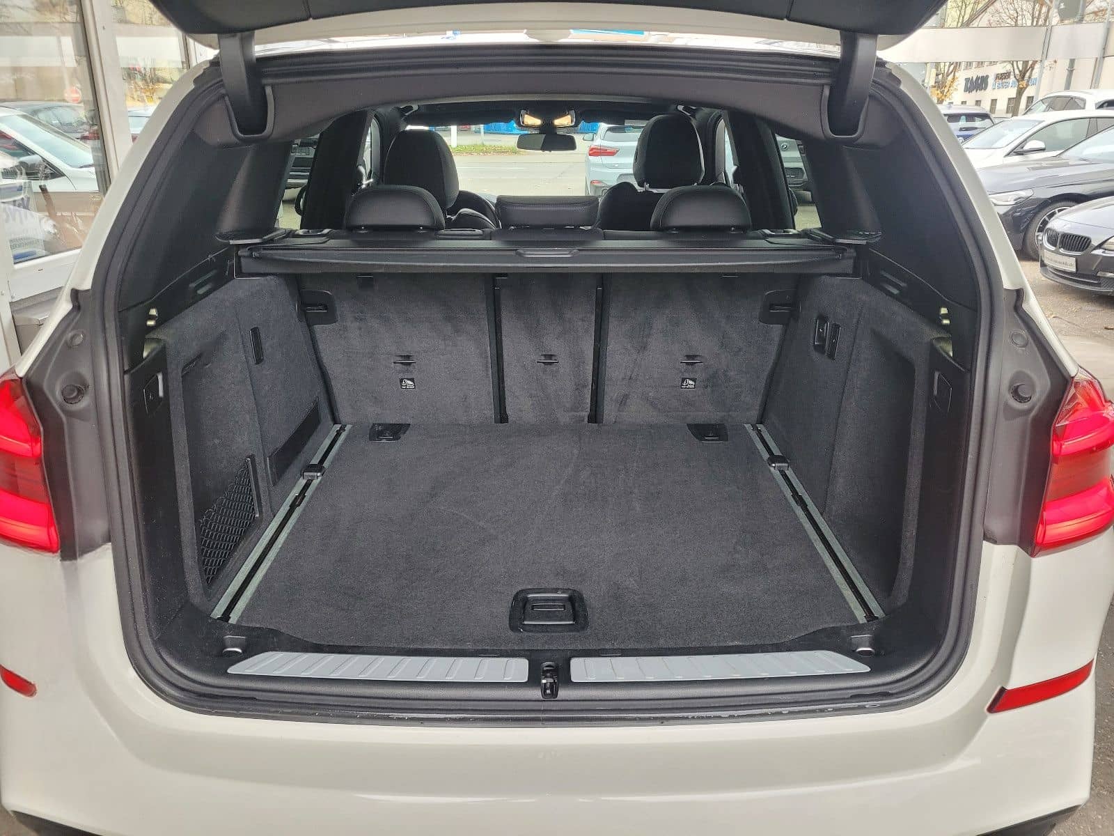 BMW X3 xDrive 20 d M Sport "AHK/HUD/Pano/Alu 20" foto 13