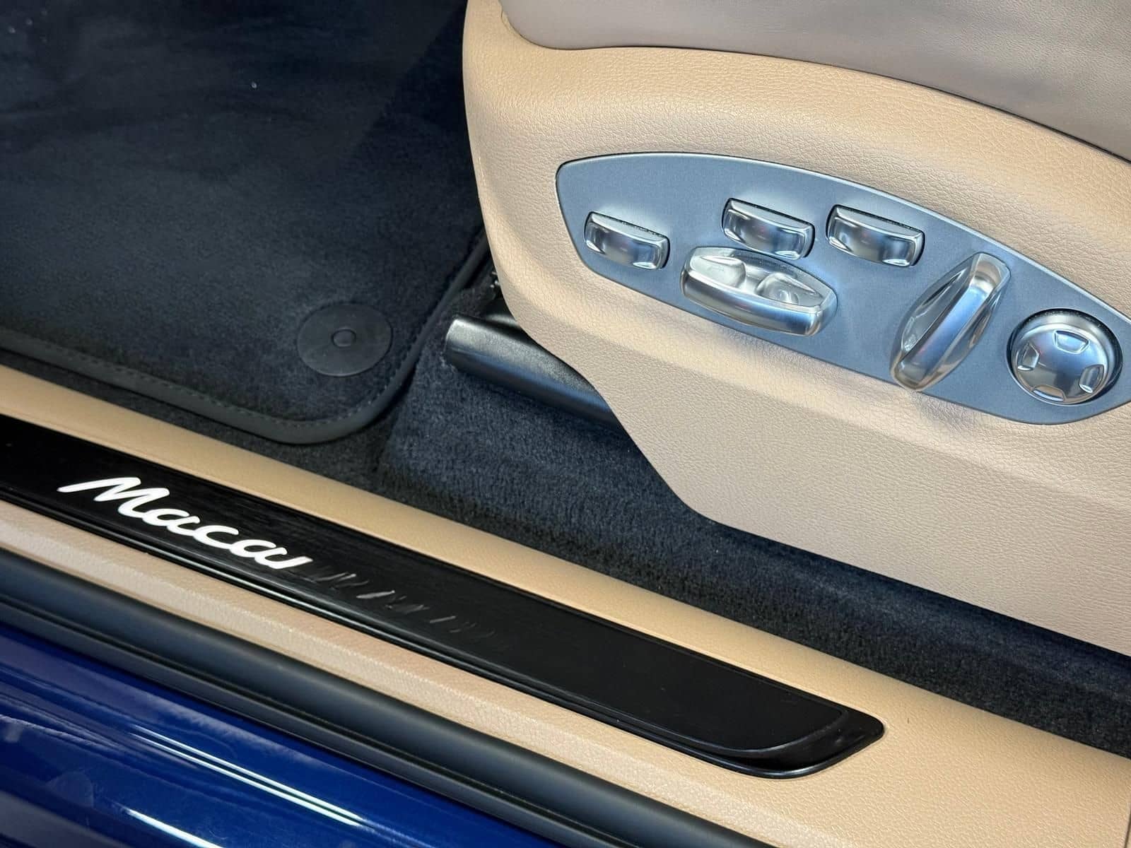 Porsche Macan GTS Pano Standheiz. AHK 360° Sitzbelüftung foto 18