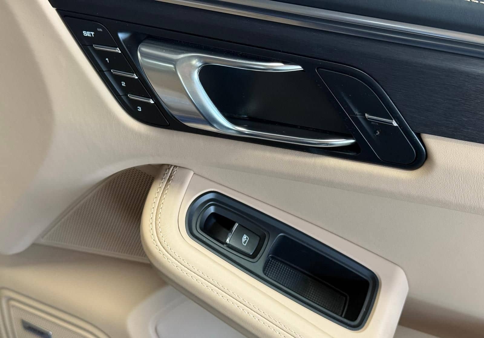 Porsche Macan GTS Pano Standheiz. AHK 360° Sitzbelüftung foto 23