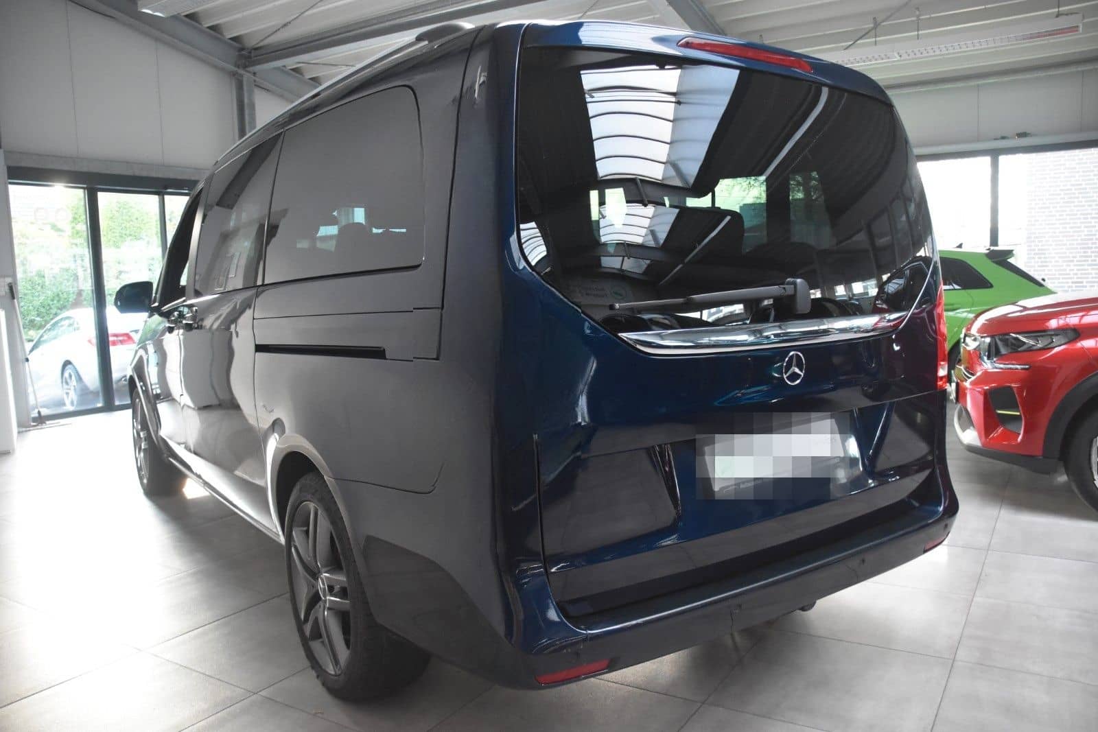 Mercedes-Benz V 250d EXCLUSIVE EDITION 4MATIC lang NP 84.184€ foto 8