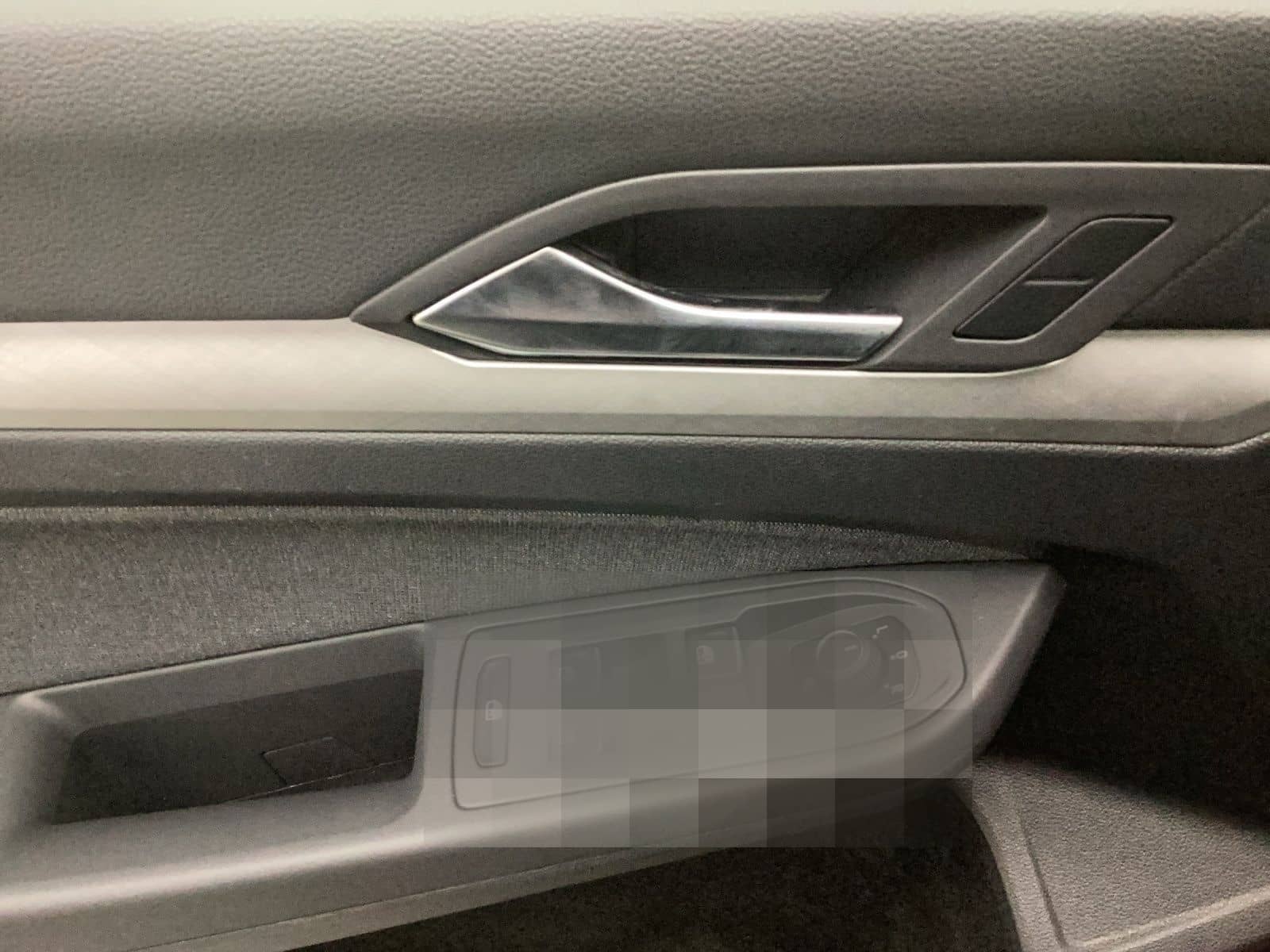 Volkswagen Golf 2.0 TDI DSG LIFE NAVI ASSIST KAMERA foto 9