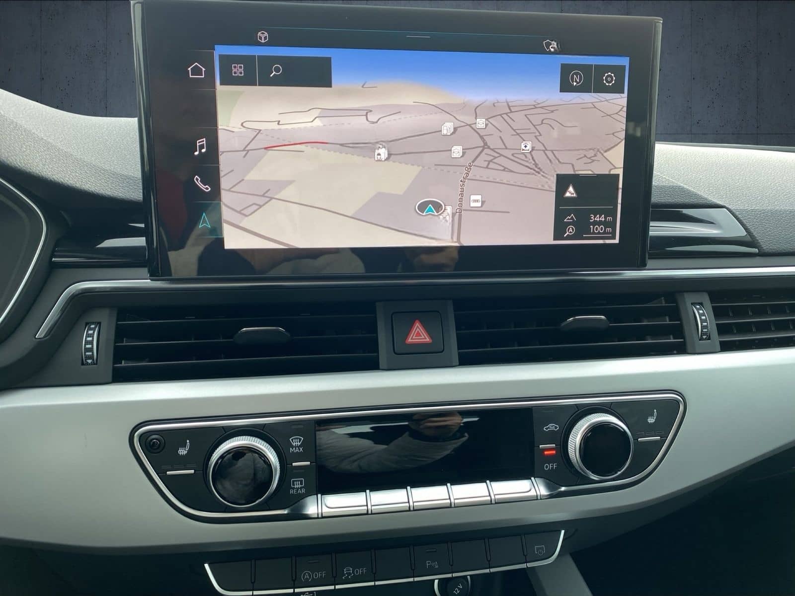 Audi A4 Avant 35 TDI S tr. Virtual AHK Cam ACC FLA foto 19