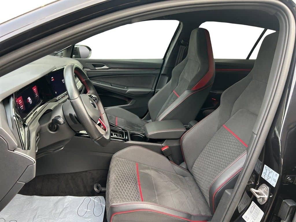 Volkswagen Golf VIII 2.0 TSI DSG GTI Clubsport HARMAN*HEADU foto 11