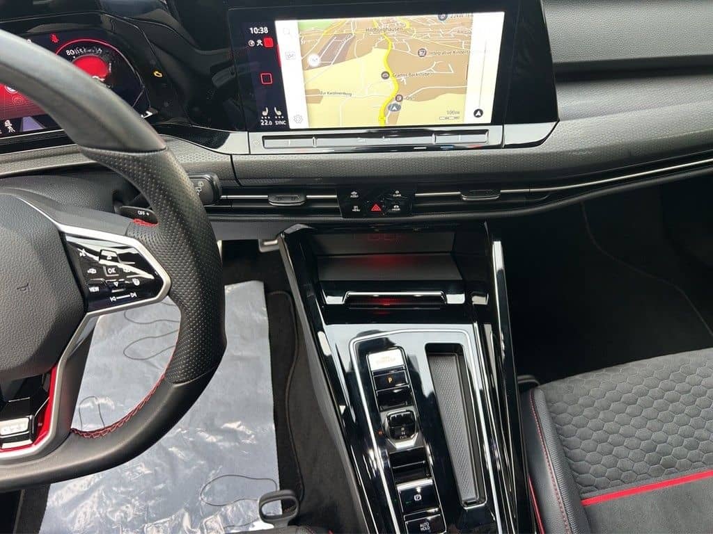 Volkswagen Golf VIII 2.0 TSI DSG GTI Clubsport HARMAN*HEADU foto 15