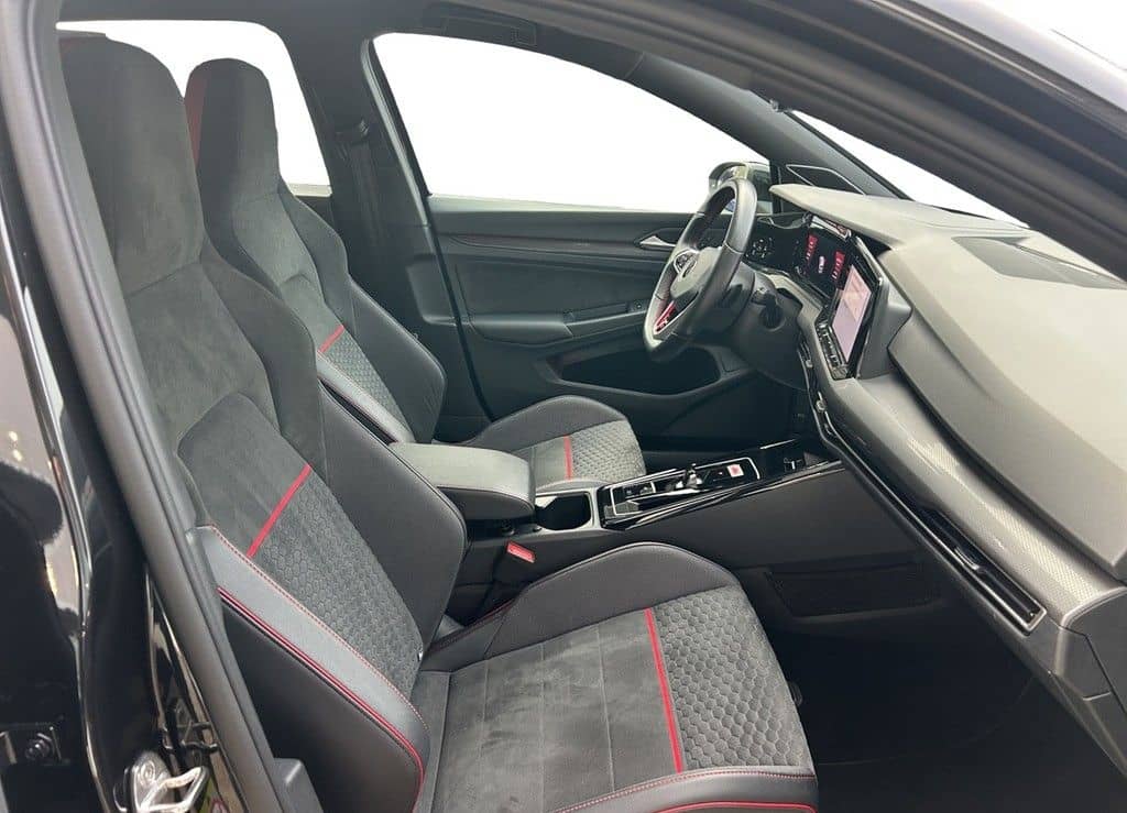 Volkswagen Golf VIII 2.0 TSI DSG GTI Clubsport HARMAN*HEADU foto 10