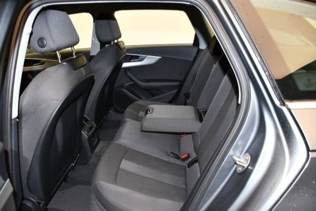 Audi A4 Avant 40TFSI S tronic sport NAVI/XENON/SITZHZ foto 8