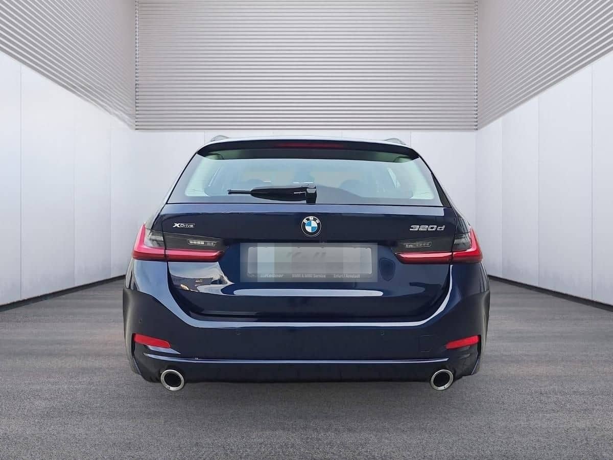 BMW 320 d xDr. Tour. Head-Up+DAB+Sportsitze+360°+Le foto 4