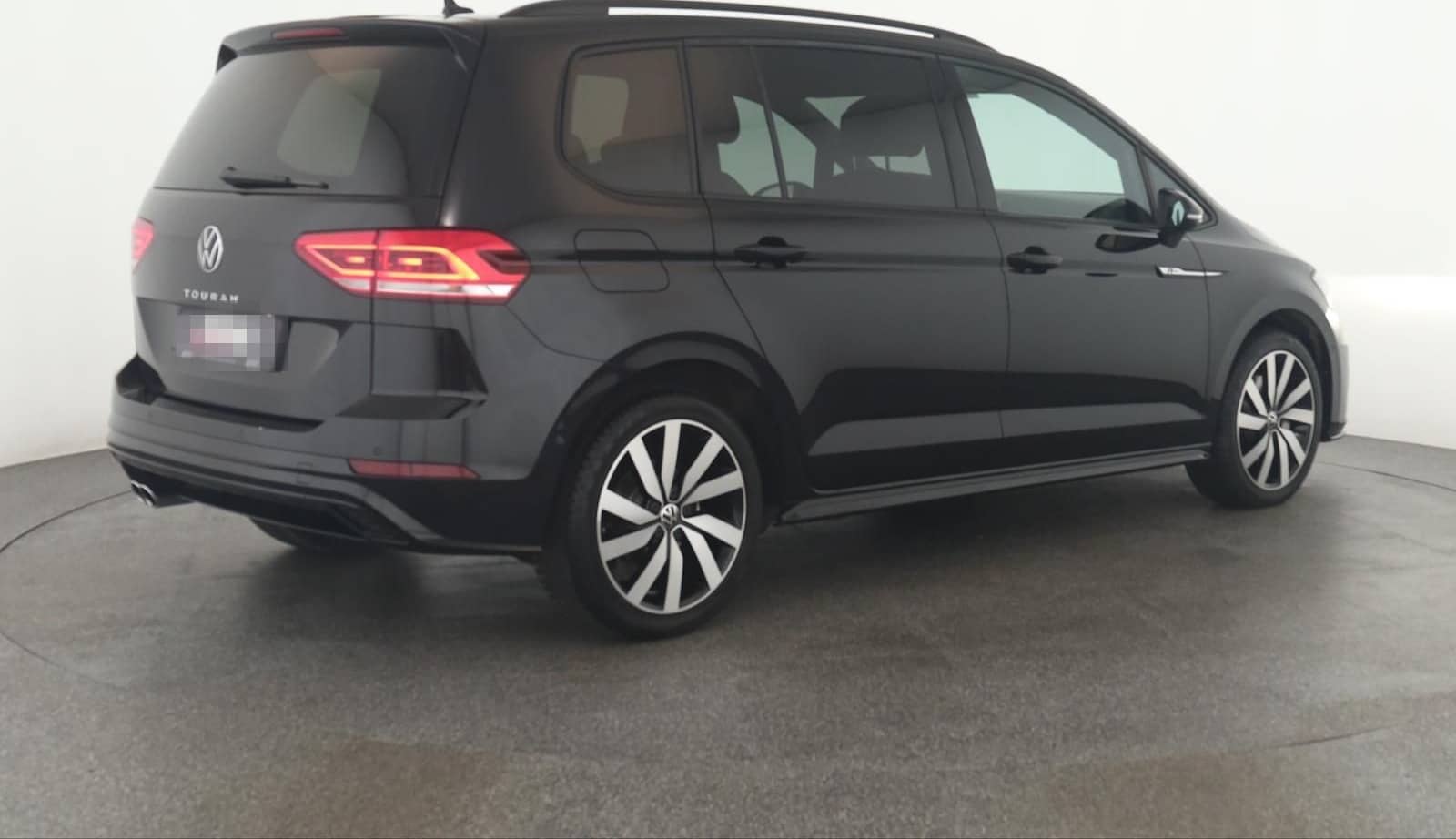 Volkswagen Touran 2.0 TDI DSG Highline R-Line 7 Pano 18 AHK foto 5