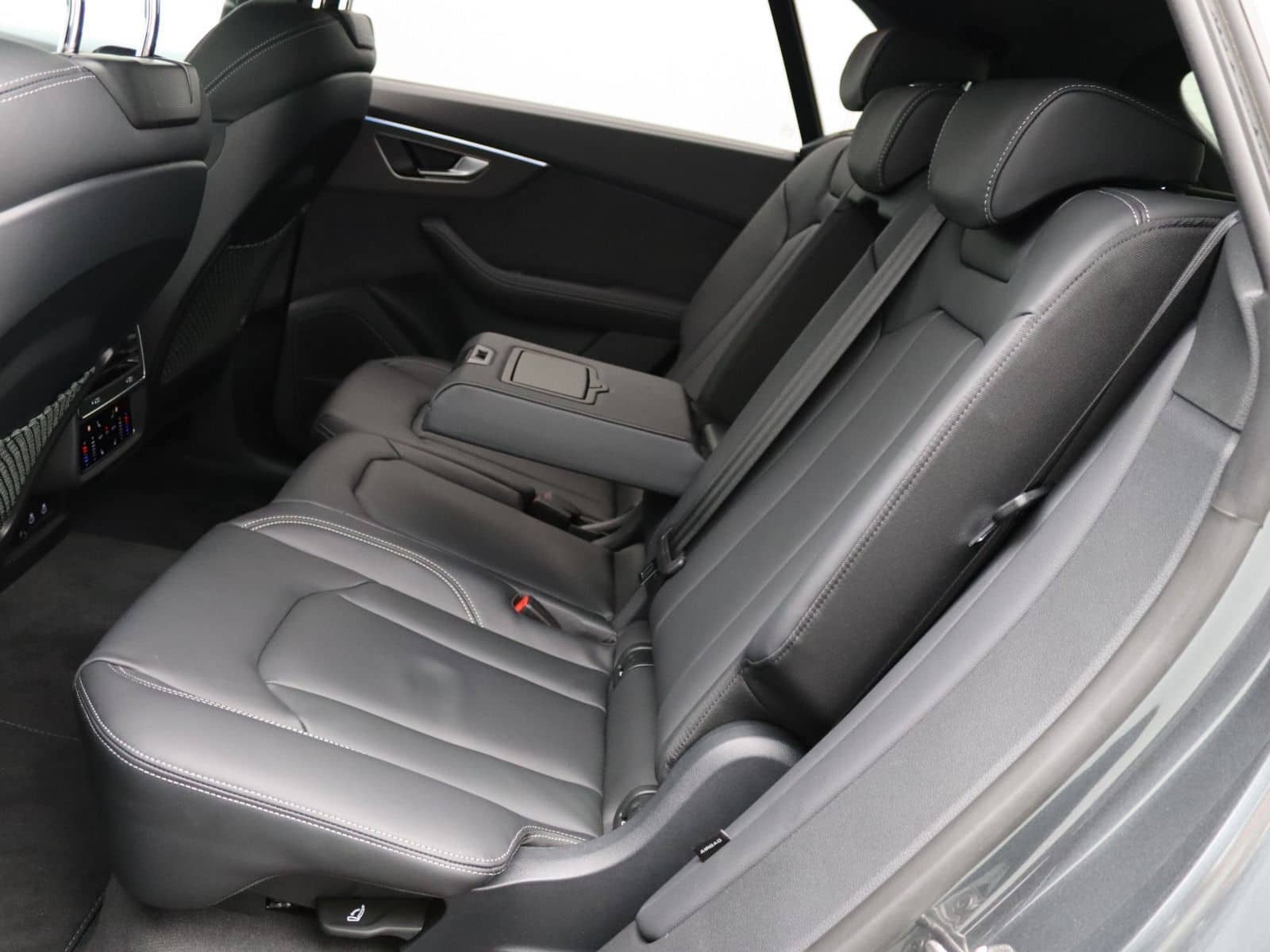 Audi Q8 S-Line 55 TFSI quattro / Pano, Laser, Standh foto 14