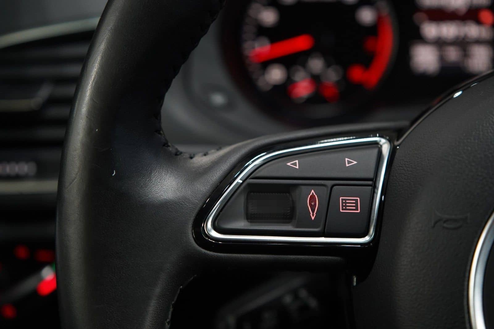 Audi Q3 2.0 TFSI quattro S line*Pano*Keyless*Bose* foto 18