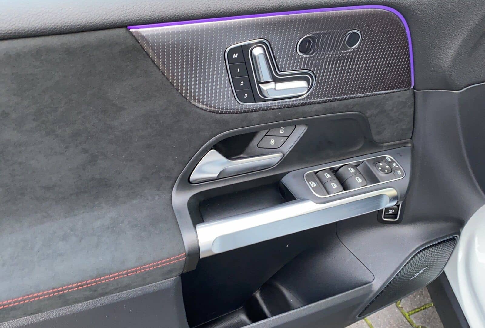 Mercedes-Benz EQB 300 4M AMG+NIGHT+DISTRO+PANO+BURME+360°+MEMO foto 15