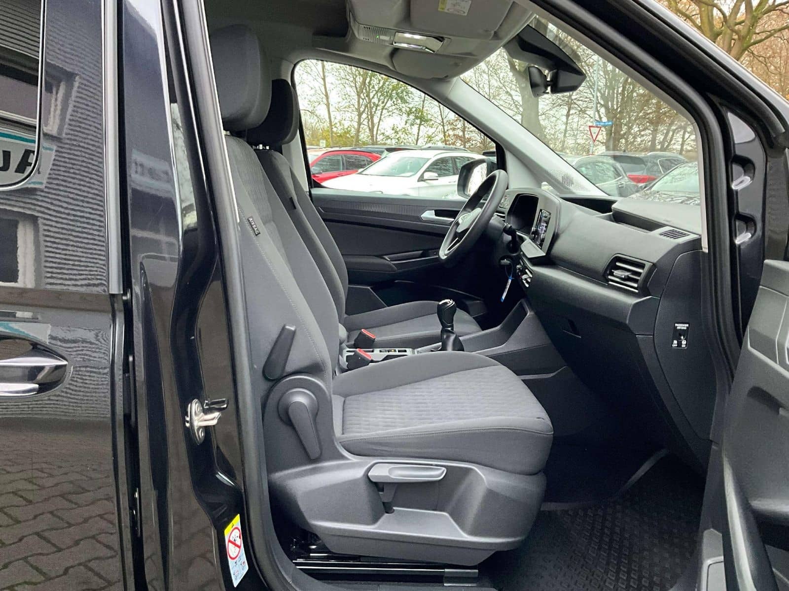 Volkswagen Caddy 1,5 TSI  Life  foto 15