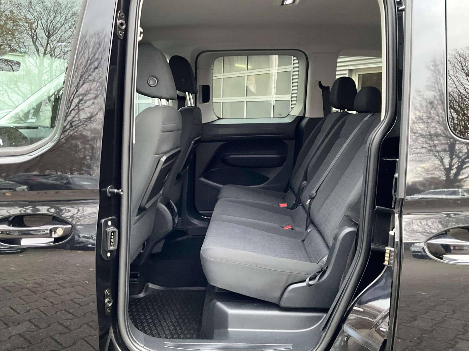 Volkswagen Caddy 1,5 TSI  Life  foto 18