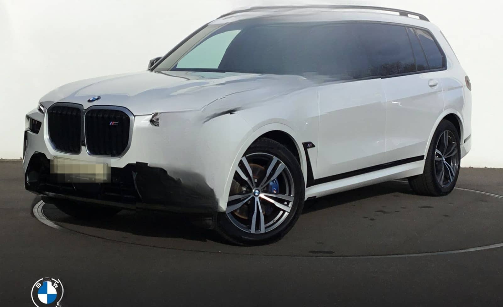 BMW X7 M60i PANO SKY+STANDHZ+KAMERA+ACC+AHK foto 2