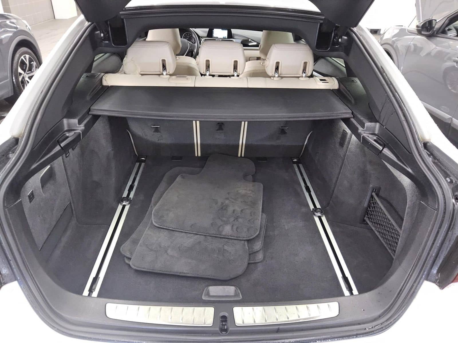 BMW 318 Gran Turismo Luxury-Line Navi LED Pano foto 12