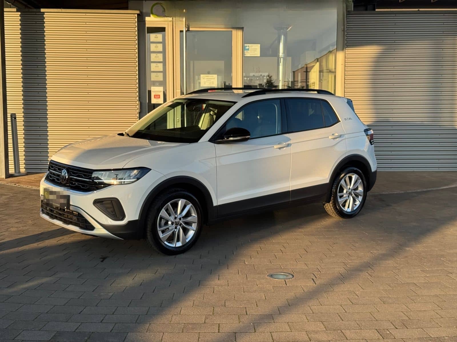 Volkswagen T-Cross 1.0 TSI Life APP/ACC/NAVI/ALLSEASON foto 2