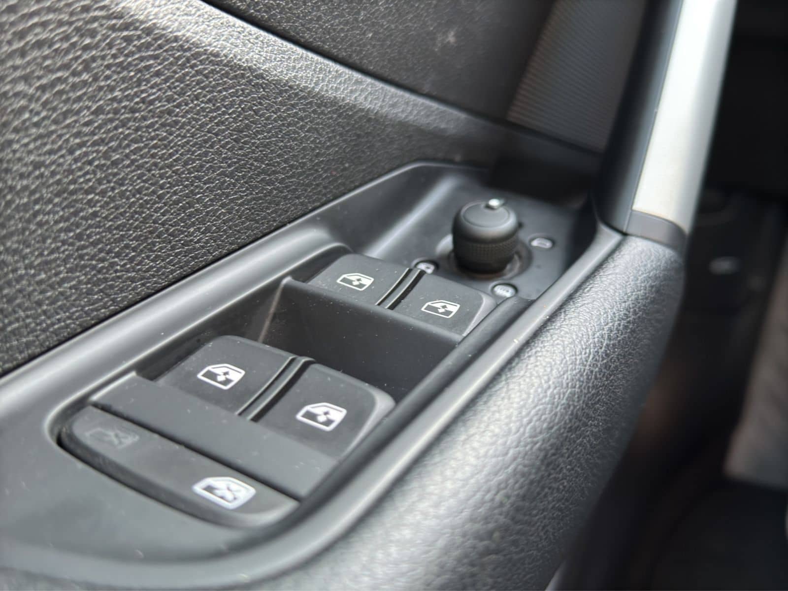 Audi Q2 35 TDI S-tronic LED Einparkhilfe FIS Audi Mus foto 8