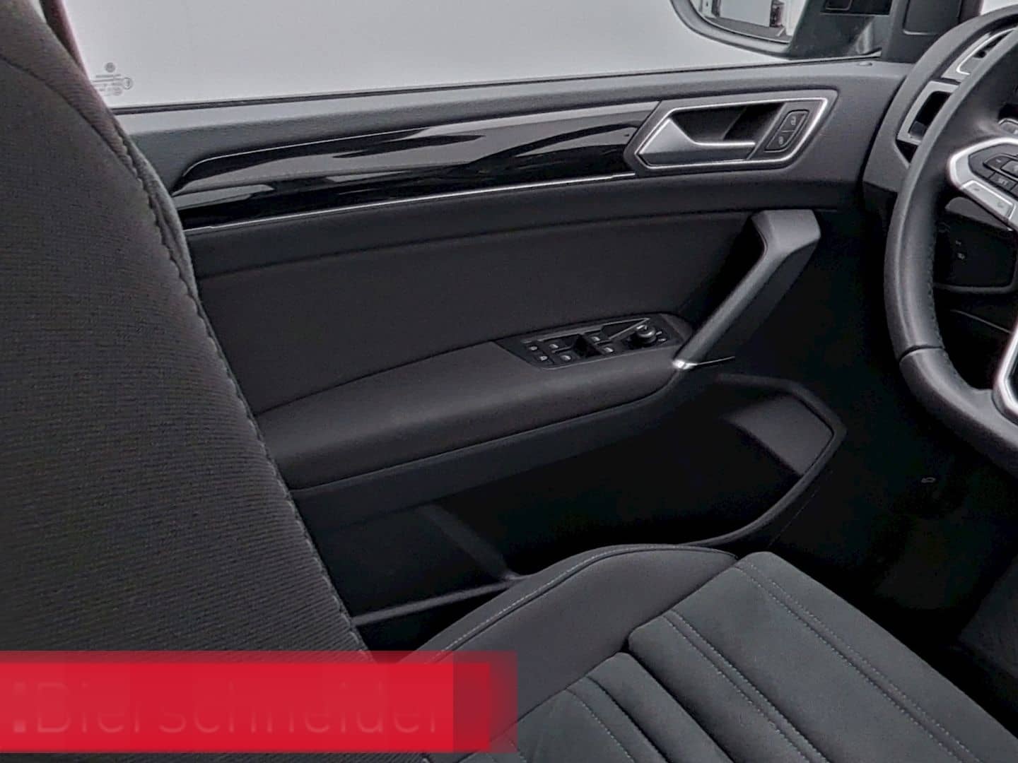 Volkswagen Touran 1.5 TSI DSG Highline BLACK-STYLE 7S. AHK  foto 14